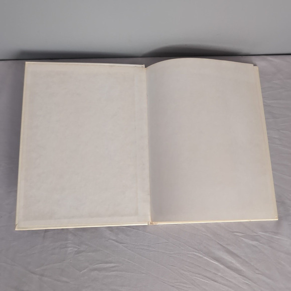 Pillsbury's Bake-Off Cookie Book Prize Winning Favorites Cookbook 1967 - Picture 7 of 12